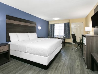 bedroom - hotel days inn by wyndham waco - waco, united states of america