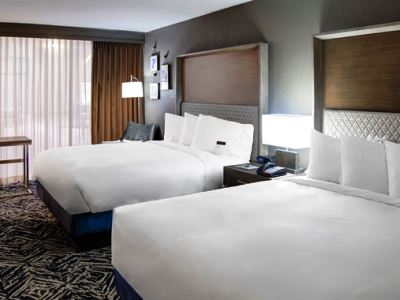 bedroom 3 - hotel doubletree by hilton harrisonburg - harrisonburg, united states of america