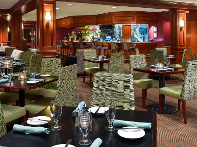 restaurant - hotel hilton washington dulles airport - herndon, united states of america