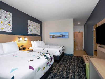 bedroom 2 - hotel la quinta inn and suites dulles airport - manassas, united states of america