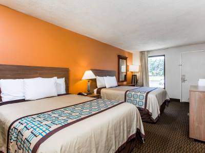 bedroom 2 - hotel days inn by wyndham norfolk airport - norfolk, virginia, united states of america