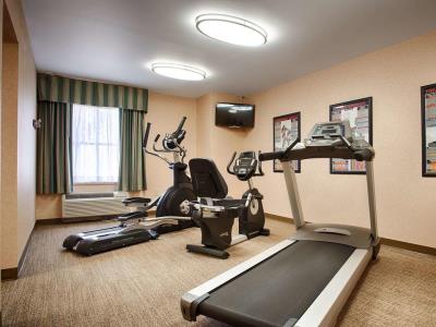 gym - hotel best western plus inn at valley view - roanoke, virginia, united states of america