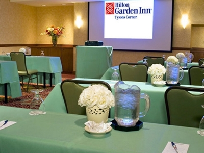 conference room - hotel hilton garden inn tysons corner - vienna, virginia, united states of america