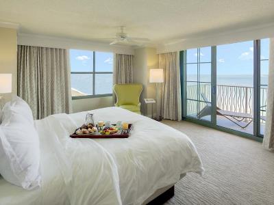 bedroom - hotel hilton virginia beach oceanfront - virginia beach, united states of america