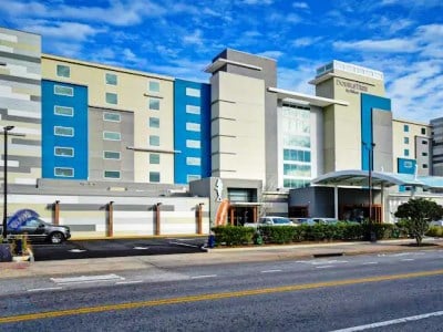 exterior view - hotel doubletree virginia beach oceanfront s. - virginia beach, united states of america