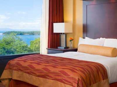 bedroom 1 - hotel hilton burlington lake champlain - burlington, vermont, united states of america