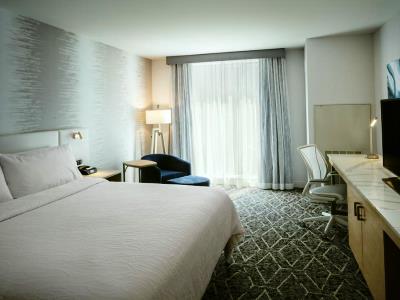 bedroom 4 - hotel hilton garden inn seattle bellevue dtwn - bellevue, washington, united states of america