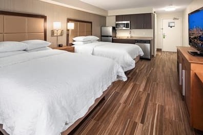 bedroom 3 - hotel hampton inn seattle north lynnwood - lynnwood, united states of america