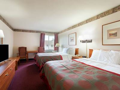 bedroom 1 - hotel ramada by wyndham seatac airport north - tukwila, united states of america