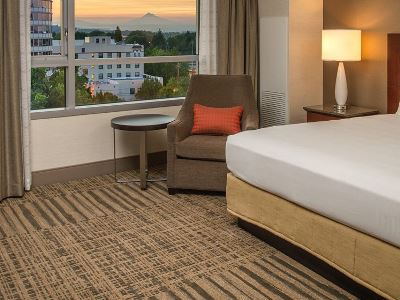 bedroom - hotel hilton vancouver washington - vancouver, united states of america