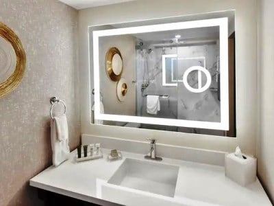 bathroom - hotel hilton appleton paper valley - appleton, united states of america