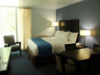 bedroom 3 - hotel travelodge wyndham water's edge - racine - racine, united states of america