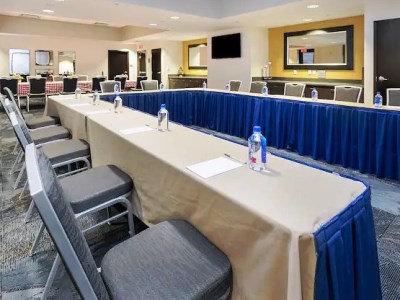 conference room - hotel hampton inn suite/university town centre - morgantown, west virginia, united states of america