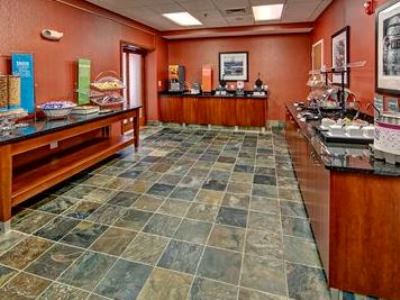 breakfast room - hotel hampton inn and suites sapphire valley - cashiers, united states of america