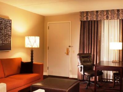 bedroom 3 - hotel embassy suites by hilton syracuse - east syracuse, united states of america