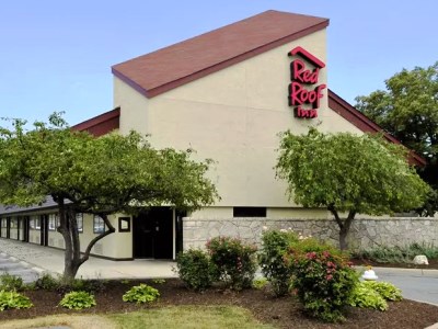 exterior view - hotel red roof inn toledo - maumee - maumee, united states of america