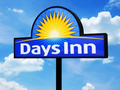 Days Inn By Wyndham New Philadelphia