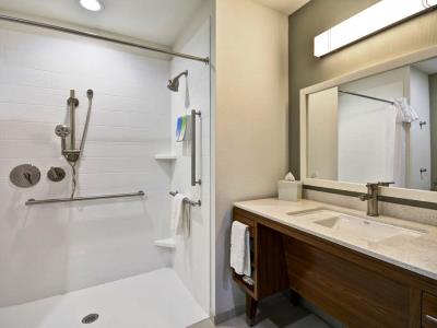 bathroom 1 - hotel home2 suites by hilton stow akron - stow, united states of america