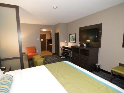 bedroom 1 - hotel best western plus pasadena inn and suite - pasadena, texas, united states of america