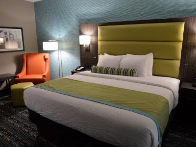 bedroom 2 - hotel best western plus pasadena inn and suite - pasadena, texas, united states of america