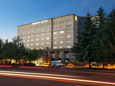 exterior view - hotel embassy suites seattle tacoma intl arpt - seatac, united states of america