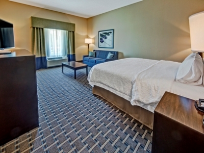 bedroom 1 - hotel hampton inn indianola - indianola, united states of america