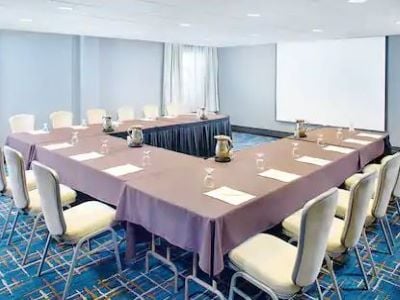 conference room - hotel doubletree by hilton baltimore bwi aprt - linthicum, united states of america