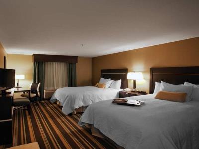 bedroom 3 - hotel hampton inn new albany - new albany, mississippi, united states of america