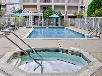 outdoor pool - hotel residence inn boston tewksbury/andover - tewksbury, united states of america