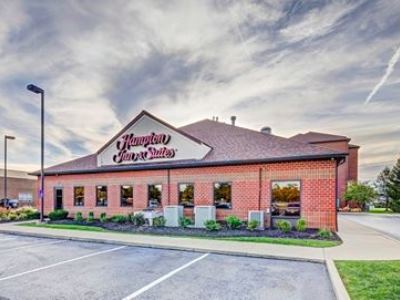 exterior view 1 - hotel hampton inn cle apt middleburg heights - middleburg heights, united states of america