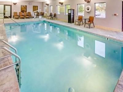 indoor pool - hotel hampton inn cle apt middleburg heights - middleburg heights, united states of america