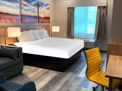bedroom - hotel days inn suites wyndham greater tomball - tomball, united states of america