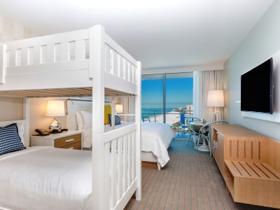 bedroom 3 - hotel wyndham grand clearwater beach - clearwater beach, united states of america