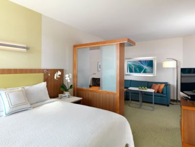 bedroom 1 - hotel springhill suites philadelphia airport - ridley park, united states of america