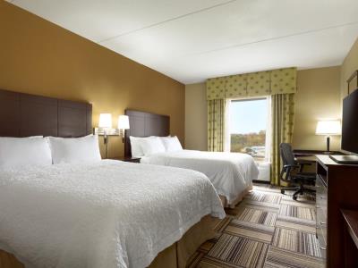 bedroom - hotel hampton inn knoxville east - knoxville, tennessee, united states of america