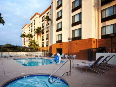 outdoor pool - hotel springhill suites phoenix tempe/airport - tempe, united states of america