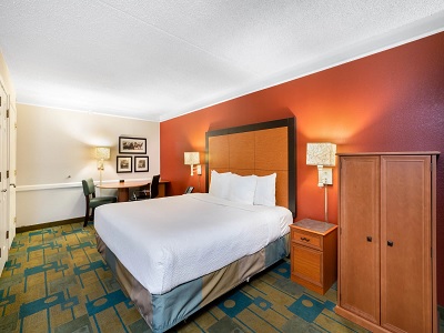 bedroom 1 - hotel la quinta inn sky harbor airport south - tempe, united states of america