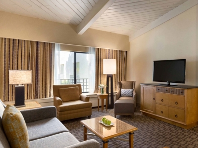 bedroom 4 - hotel hilton scottsdale resort and villas - scottsdale, united states of america