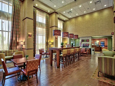 breakfast room - hotel hampton inn and suites at talking stick - scottsdale, united states of america