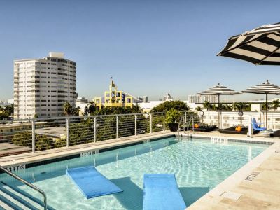 outdoor pool - hotel riviera hotel south beach - miami beach, united states of america