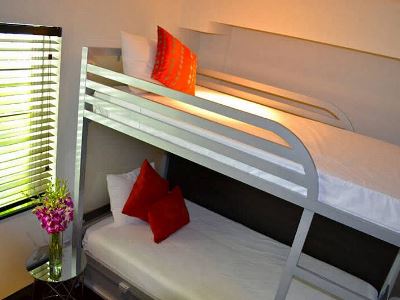 bedroom - hotel posh hostel south beach - miami beach, united states of america