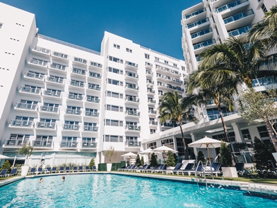 outdoor pool - hotel cadillac hotel and beach club - miami beach, united states of america