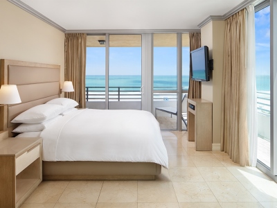 bedroom 5 - hotel hilton bentley - miami beach, united states of america