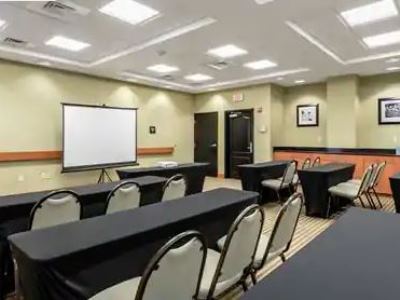 conference room - hotel hampton inn and suites orlando south lbv - kissimmee, united states of america