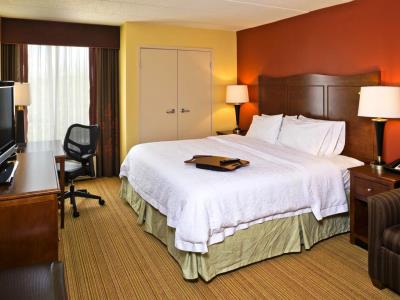 bedroom 2 - hotel hampton inn baltimore white marsh - baltimore, united states of america