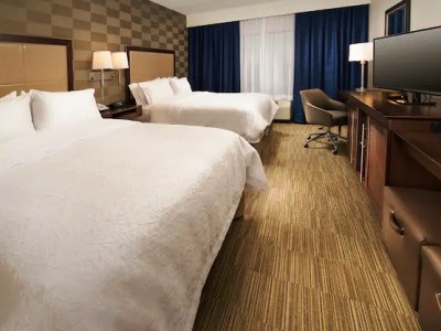 bedroom 1 - hotel hampton inn suites baltimore/woodlawn - baltimore, united states of america