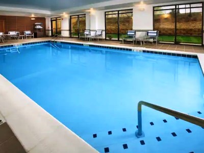indoor pool - hotel hampton inn suites baltimore/woodlawn - baltimore, united states of america
