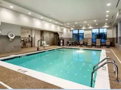 indoor pool - hotel hampton inn baltimore bayview campus - baltimore, united states of america