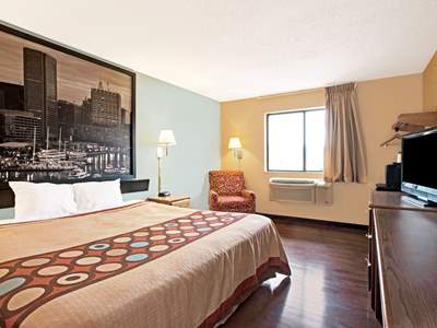 bedroom 2 - hotel super 8 by wyndham baltimore/essex area - baltimore, united states of america