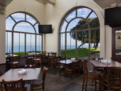 restaurant - hotel embassy suites sfo airport waterfront - burlingame, united states of america
